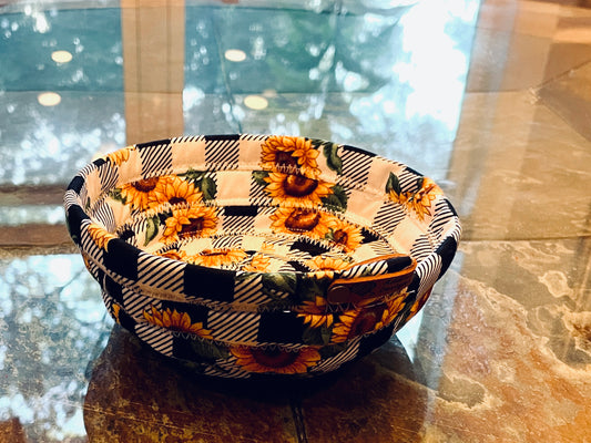 Sunflower/black/white checkered quilted bowl cozie, 100% Cotton, Handcrafted
